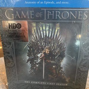 Brand New Game of Thrones Blu ray Disc Season 1